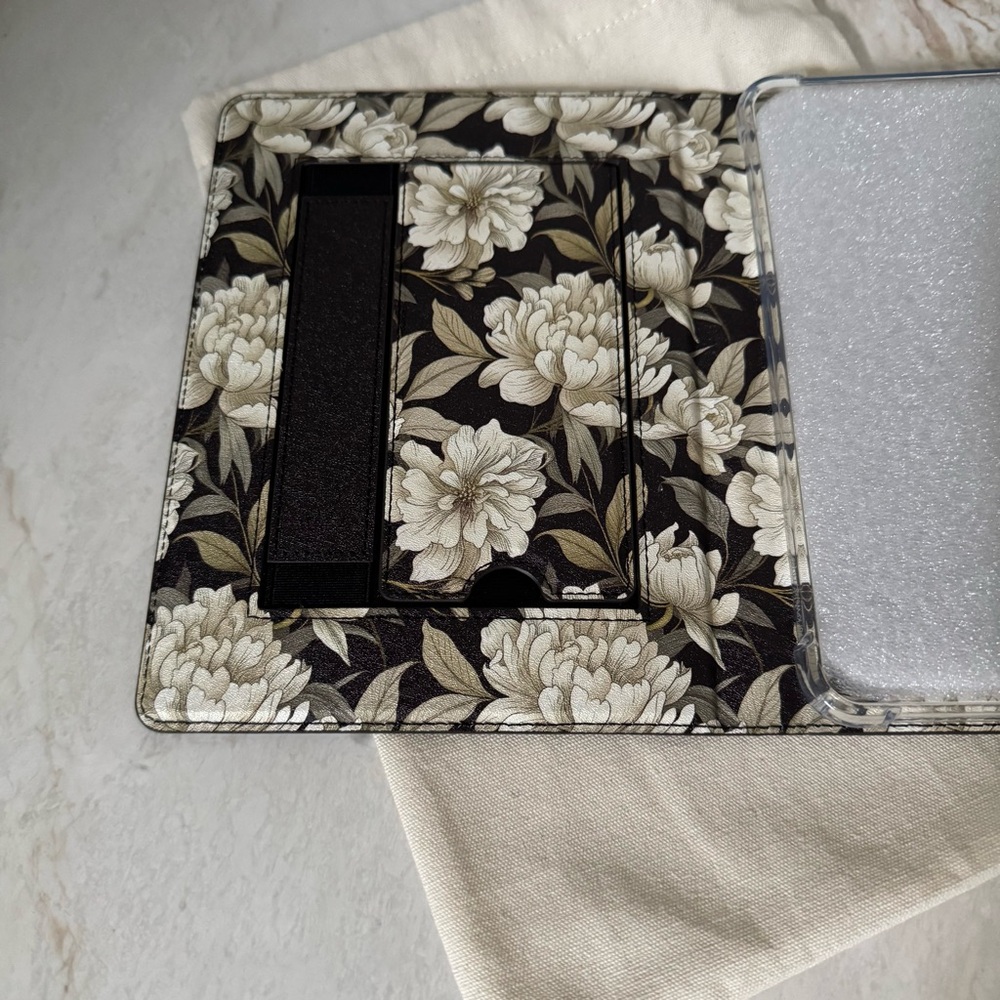 Stori Kindle Case (fits Paperwhite 12th Gen. and Colorsoft) - Picture 7 of 8